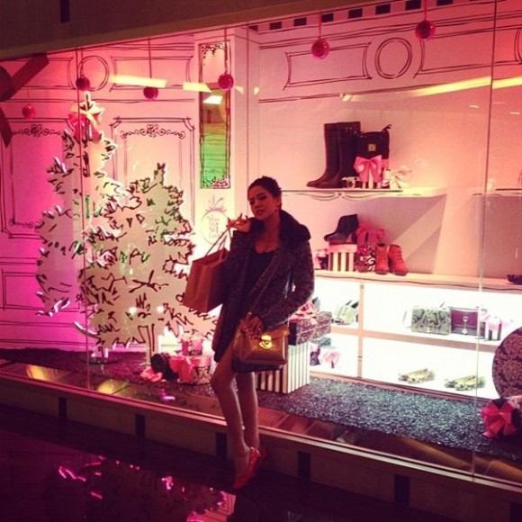 'ใบเตย อาร์สยาม' @ มาเก๊า กับท่าโพสต์สไตล์เซเลบ the best fashion icon of the year