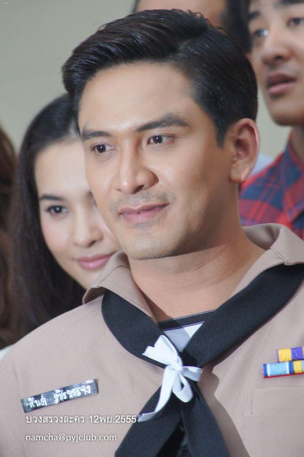 พี่ป๋อ..ทองเนื้อเก้า