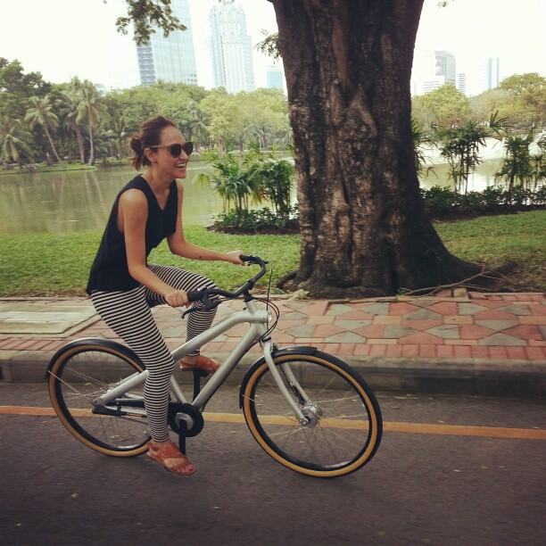 หุ่นจะดีไปไหนคะ "เจนสุดา"