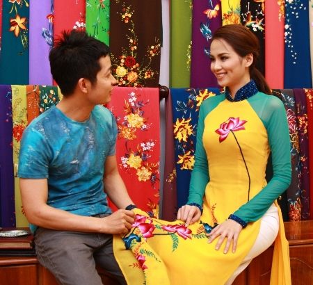 ชุดประจำชาติ Miss Universe Vietnam 2012