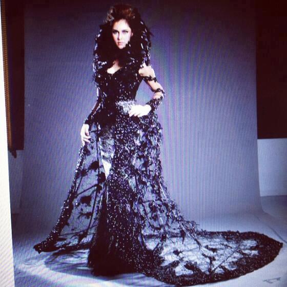 ชุดประจำชาติ Miss Universe Malaysia 2012