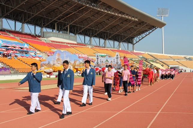 ขบวนพาเหรดกีฬาสี ร.ร.มารีย์วิทยา นครราชสีมา 2555