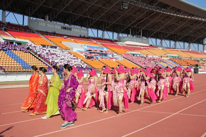 ขบวนพาเหรดกีฬาสี ร.ร.มารีย์วิทยา นครราชสีมา 2555