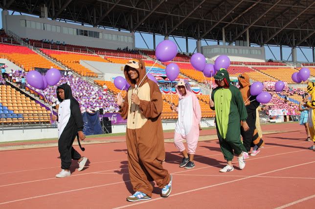 ขบวนพาเหรดกีฬาสี ร.ร.มารีย์วิทยา นครราชสีมา 2555