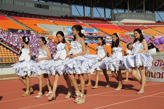 ขบวนพาเหรดกีฬาสี ร.ร.มารีย์วิทยา นครราชสีมา 2555