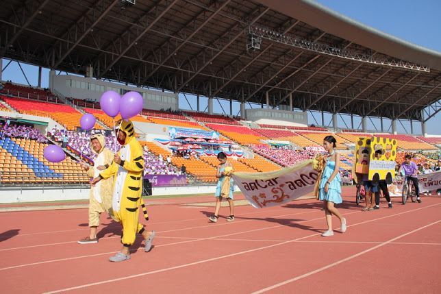 ขบวนพาเหรดกีฬาสี ร.ร.มารีย์วิทยา นครราชสีมา 2555