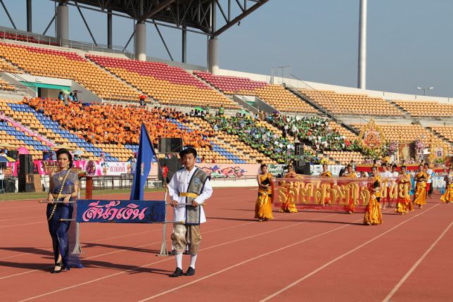 ขบวนพาเหรดกีฬาสี ร.ร.มารีย์วิทยา นครราชสีมา 2555