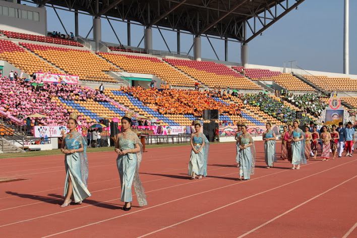 ขบวนพาเหรดกีฬาสี ร.ร.มารีย์วิทยา นครราชสีมา 2555