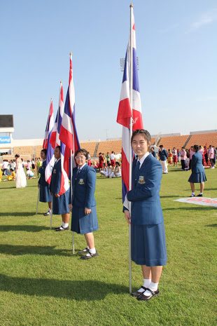 ขบวนพาเหรดกีฬาสี ร.ร.มารีย์วิทยา นครราชสีมา 2555