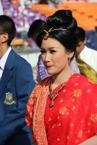 ขบวนพาเหรดกีฬาสี ร.ร.มารีย์วิทยา นครราชสีมา 2555