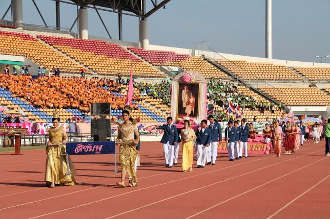 ขบวนพาเหรดกีฬาสี ร.ร.มารีย์วิทยา นครราชสีมา 2555