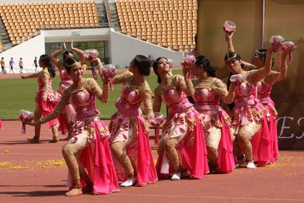 ลีด ร.ร.มารีย์วิทยา นครราชสีมา 2555 #1