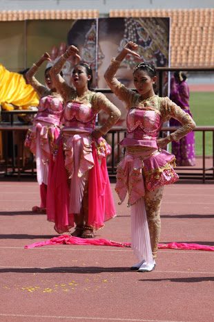 ลีด ร.ร.มารีย์วิทยา นครราชสีมา 2555 #1