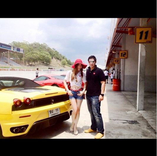 เอิร์น ณัชชา(จิรวรรณ) เตชะหรูวิจิตร คนร้องหญิงคนที่5ของRS