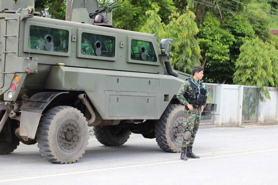 พี่หมวดเอฟ อภิสุนันท์ คำแฮ