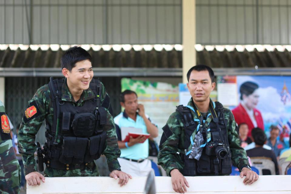 พี่หมวดเอฟ อภิสุนันท์ คำแฮ