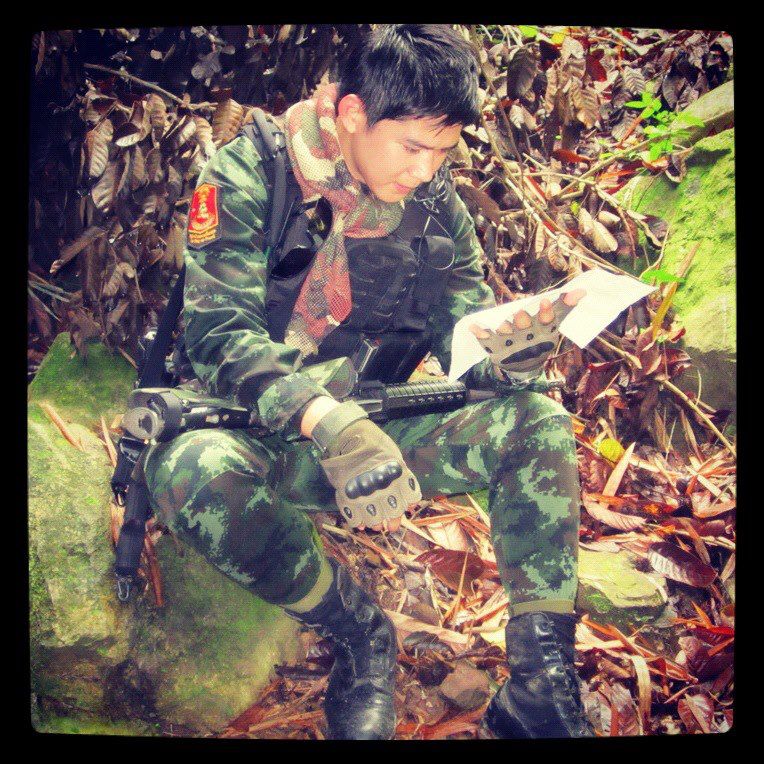 พี่หมวดเอฟ อภิสุนันท์ คำแฮ