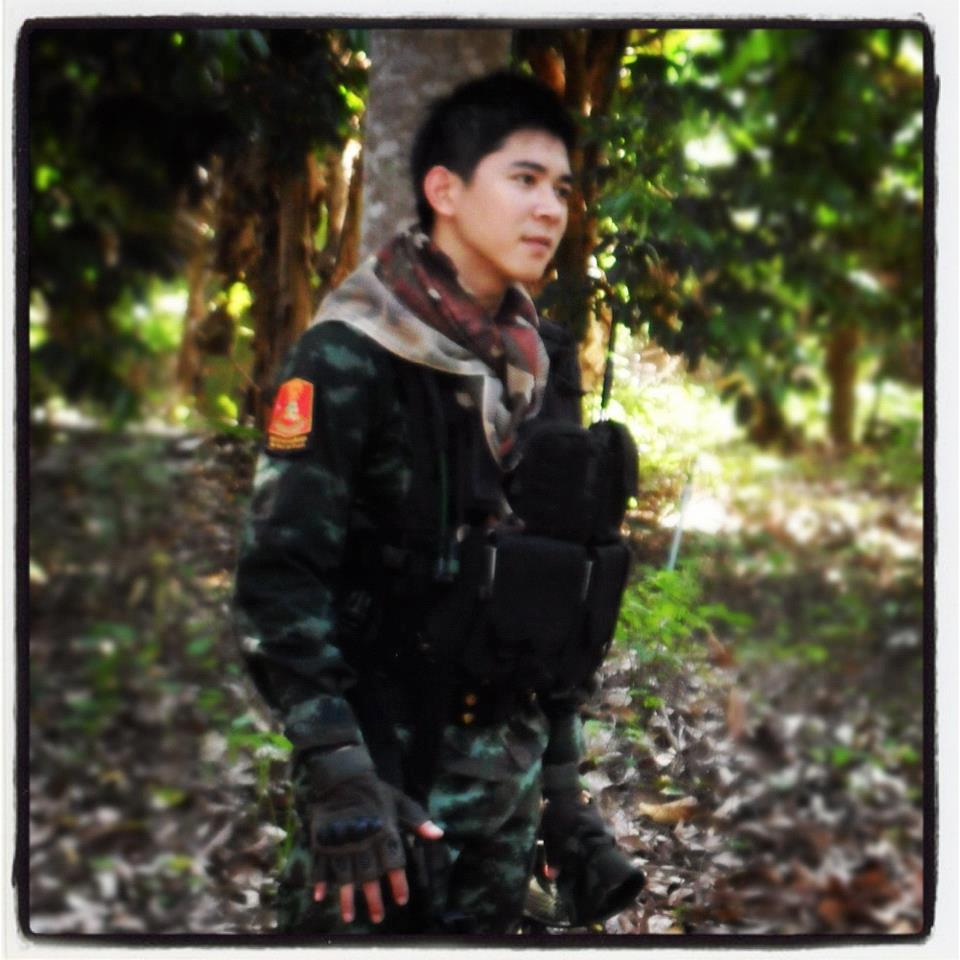 พี่หมวดเอฟ อภิสุนันท์ คำแฮ