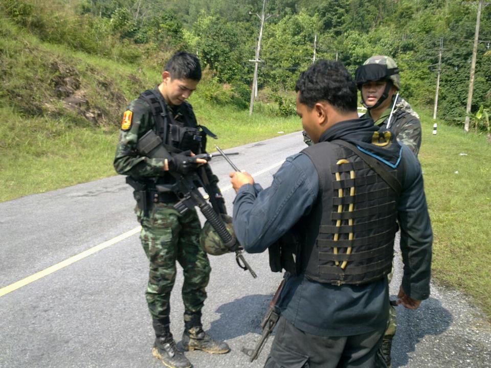 พี่หมวดเอฟ อภิสุนันท์ คำแฮ