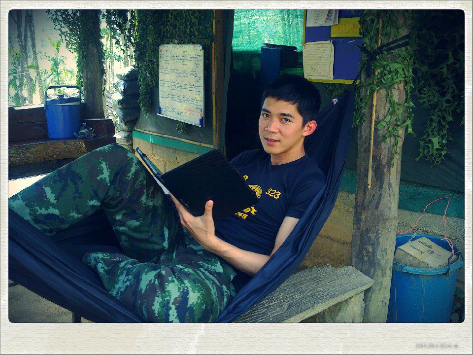 พี่หมวดเอฟ อภิสุนันท์ คำแฮ