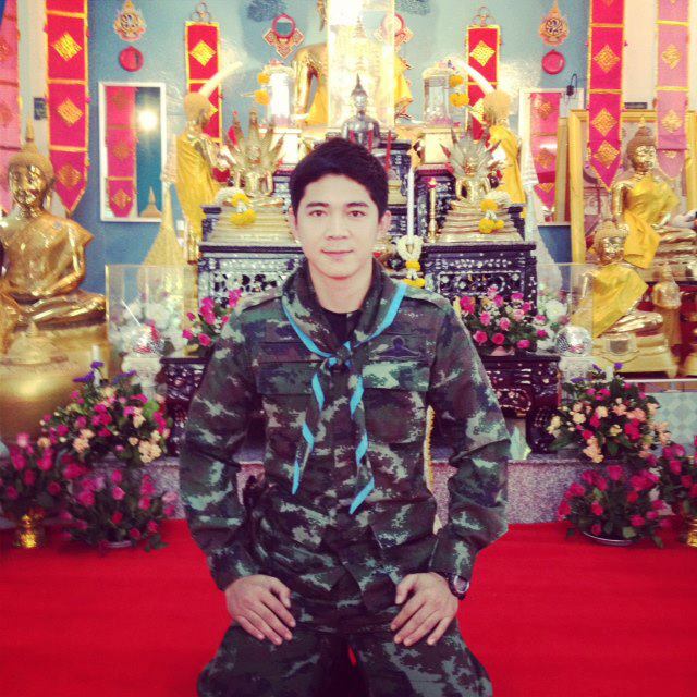 พี่หมวดเอฟ อภิสุนันท์ คำแฮ