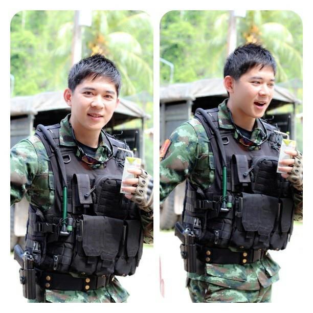 พี่หมวดเอฟ อภิสุนันท์ คำแฮ