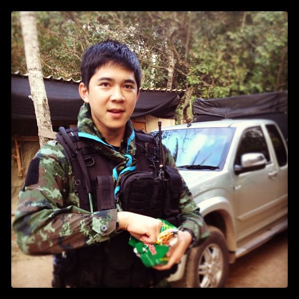 พี่หมวดเอฟ อภิสุนันท์ คำแฮ