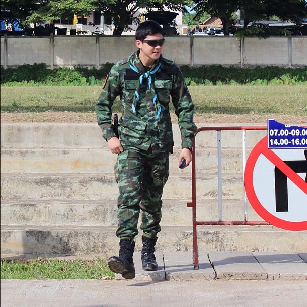 พี่หมวดเอฟ อภิสุนันท์ คำแฮ