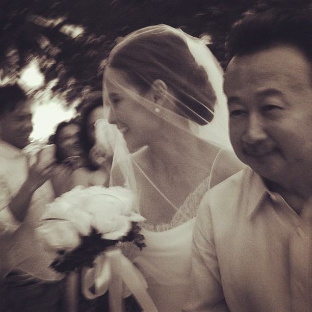 สุดชื่นมื่น! งานฉลองวิวาห์ ภูริ-แอน ที่เกาะนาคาน้อย เพื่อนพ้องคับคั่ง