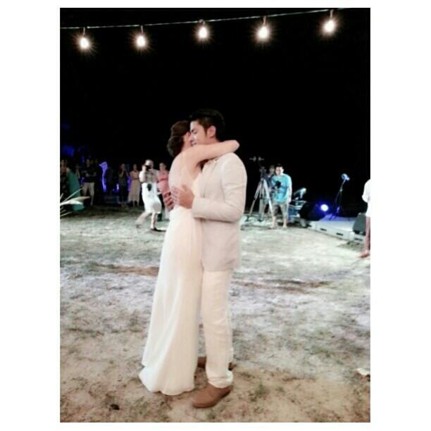 สุดชื่นมื่น! งานฉลองวิวาห์ ภูริ-แอน ที่เกาะนาคาน้อย เพื่อนพ้องคับคั่ง