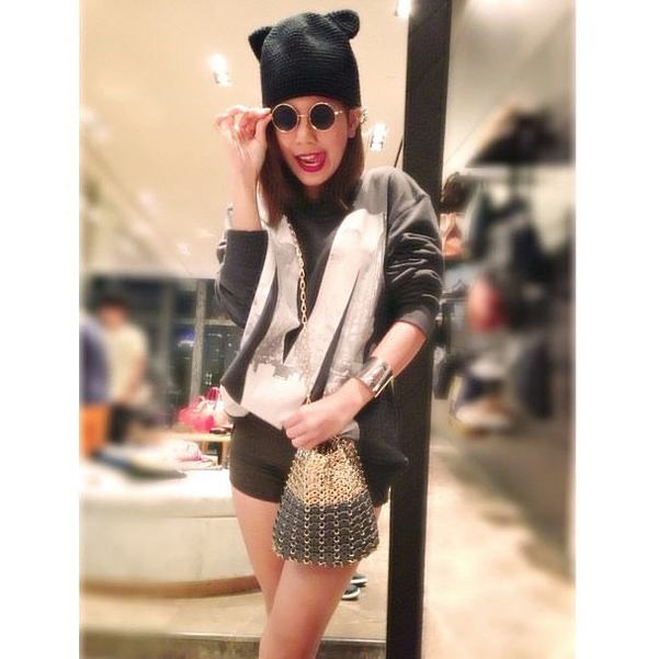 แฟชั่น แนว ๆ เก๋ ๆ ของเหล่าดาราสาวๆ