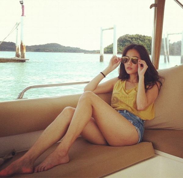 แฟชั่น แนว ๆ เก๋ ๆ ของเหล่าดาราสาวๆ