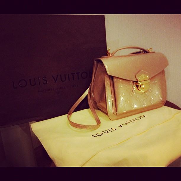 มาดู การแต่งตัว เจ้าแม่แฟชั่น ใบเตย อาร์สยาม สวยดูดี มีคลาส สุดๆ เริ่ดๆเจิ่ด