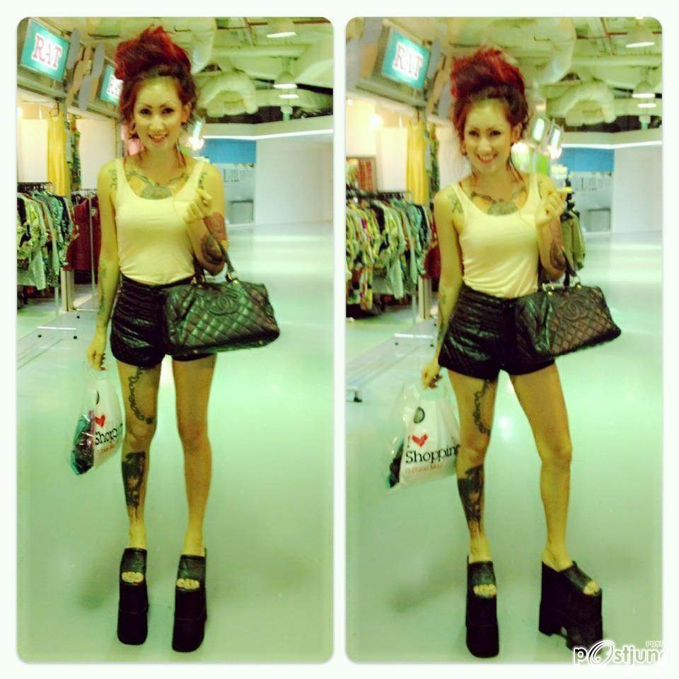 พี่บุ๋ม Boomz VictoriaWitch