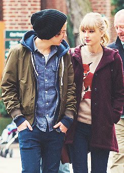 taylor swift กับแฟนหนุ่ม