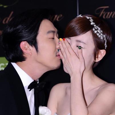 แต่งแล้วจ้า พิธีกรหนุ่ม Haha กับ นักร้องสาว Byul จาก เกาหลี