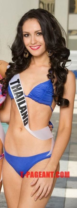 ริด้าเปิดตัวกับภาพชุดว่ายน้ำใน MU 2012