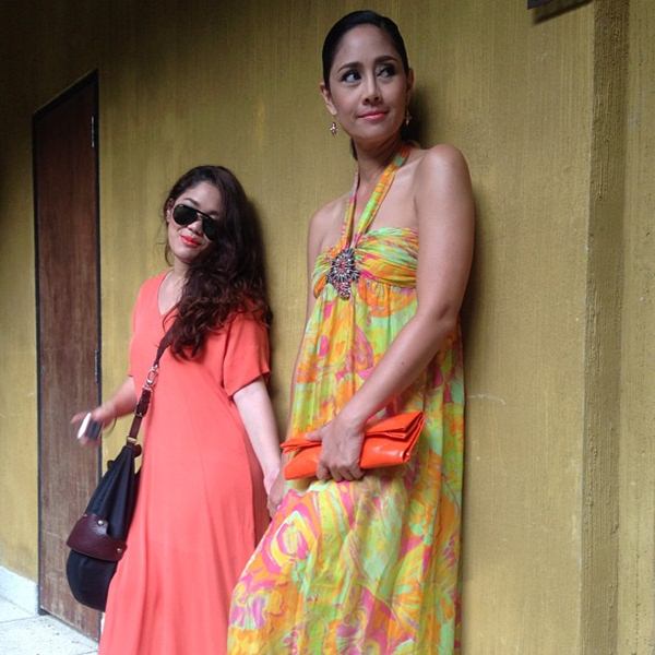 นก สินจัย ไว้ลายเซ็กซี่ อวดหุ่นเซี๊ยะ-ผิวแทน