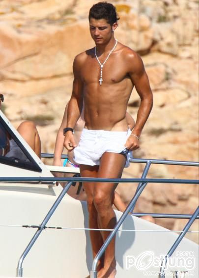 Cristiano Ronaldo sexy