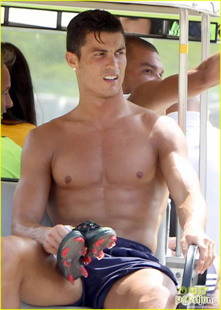 Cristiano Ronaldo sexy