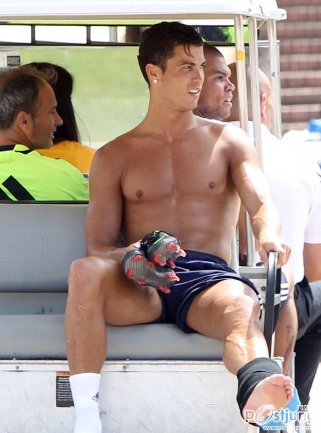 Cristiano Ronaldo sexy