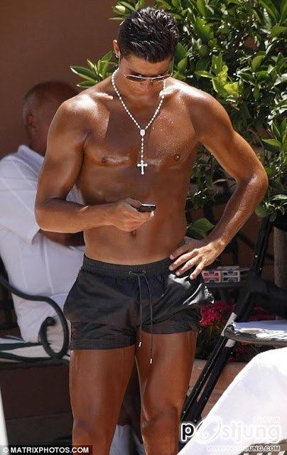 Cristiano Ronaldo sexy