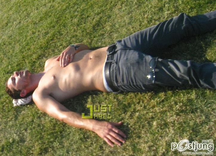 Shia หล่อสุดเซอร์