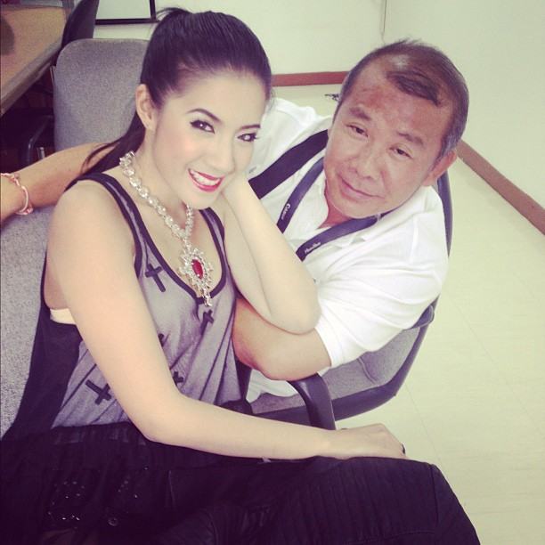 ชอบ การแต่งตัว ใบเตย อาร์สยาม อ่ะ หรูเริ่ด มีคลาส ดี ไฮโชสุดๆ