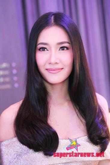 นุ่น วรนุช