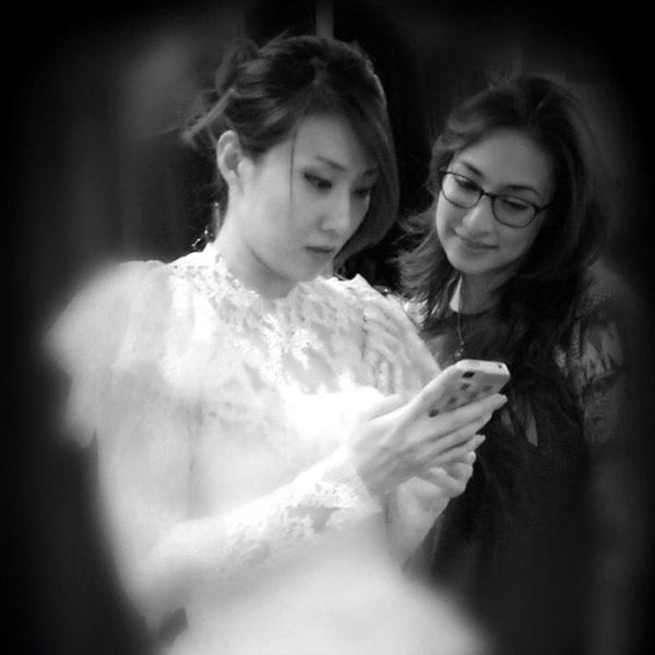 แคท หญิง เพื่อนเจ้าสาว ลองชุด งานหมั้น เบลล์ ไชน่าดอลล์