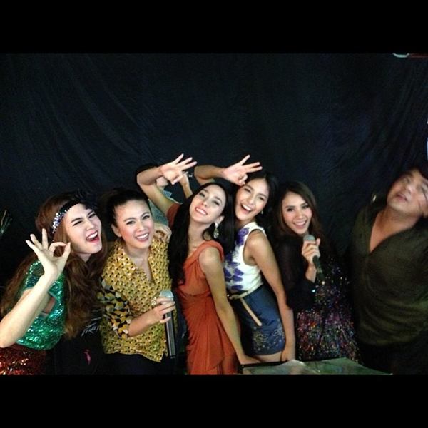 เก็บตก! ปาร์ตี้วันเกิดดารา อั้ม พัชราภา-นานา-มาริโอ้