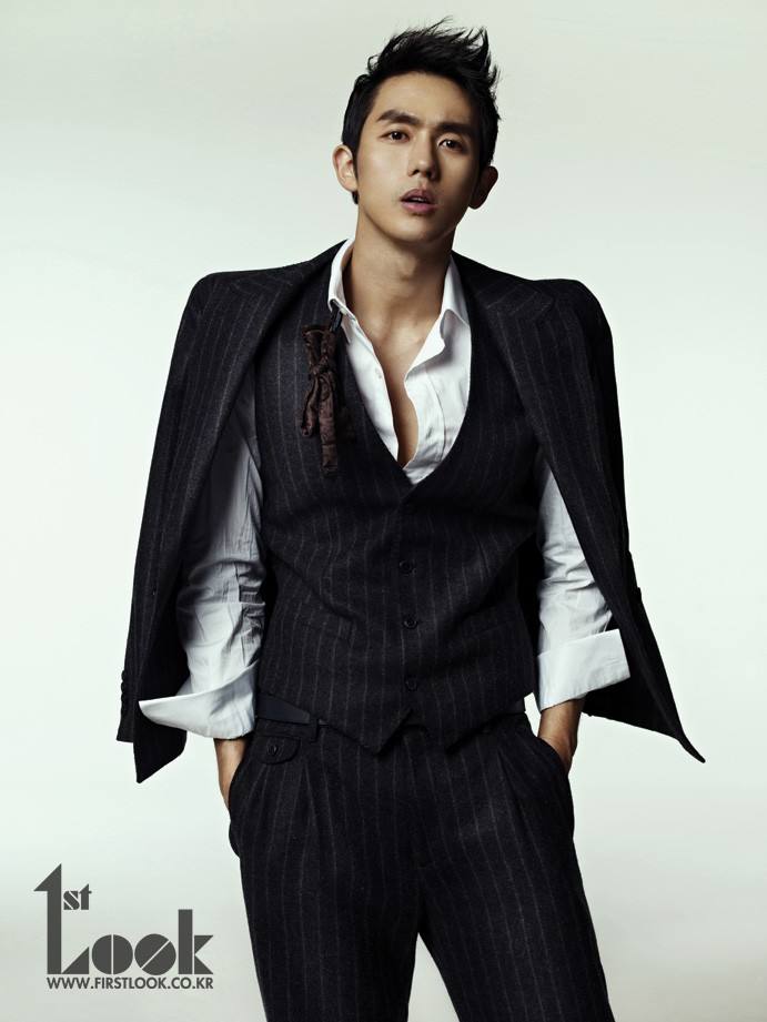 2AM's Seulong @ 1st Look Magazine vol.34 December 2012