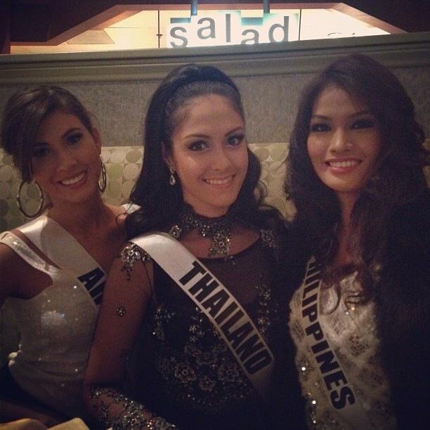 Miss Universe  2012 Contestans welcome to LAS VEGAS fashion