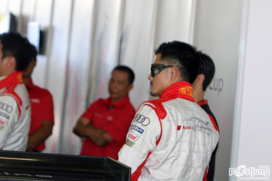 กั่วฟู่เฉิง  ยังหล่อเท่เสมอ